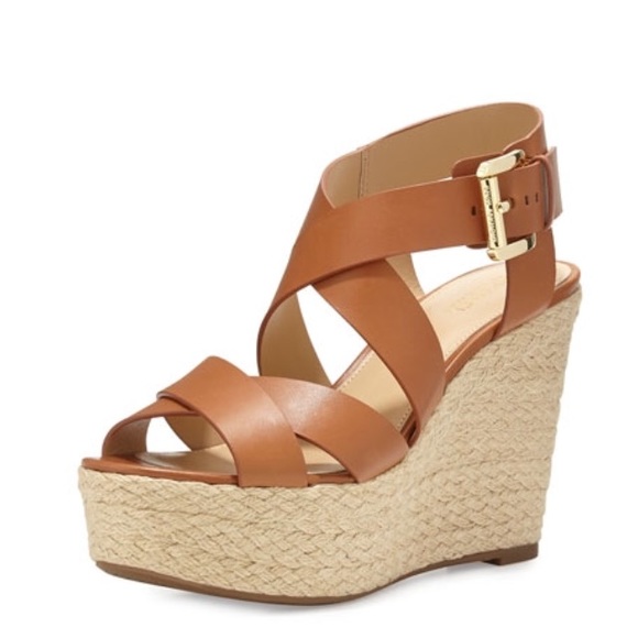 michael kors tan wedges
